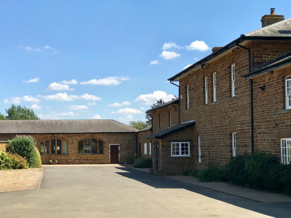 Seawell Bed & Breakfast Towcester Exterior photo